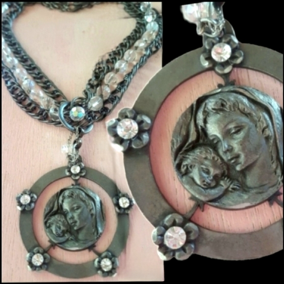 Vtg 60s Italy pewter Mary baby jesus Swarovski beads chunky chain necklace NWT - Picture 2 of 16